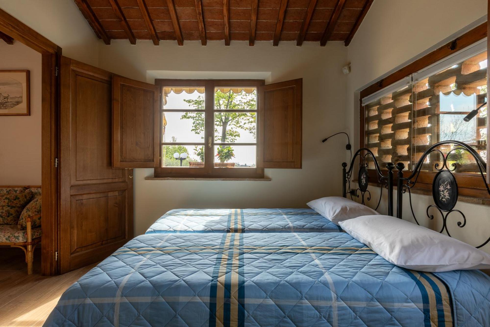 Asso Di Picche Apartment Siena Bagian luar foto